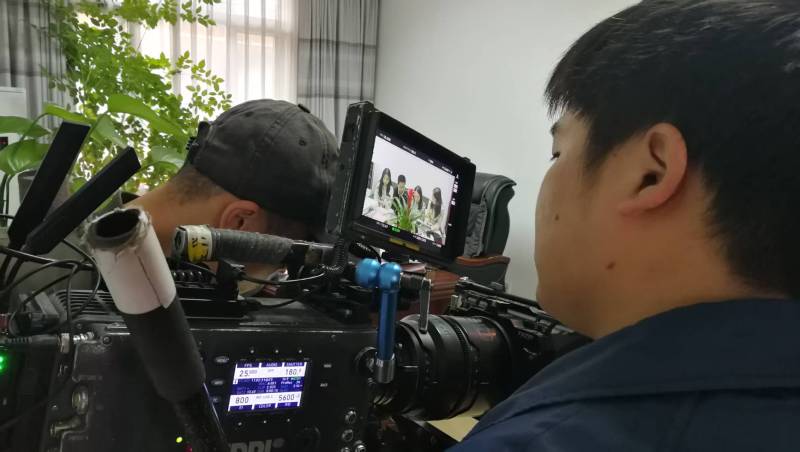 剧本杀式体验：宜宾广告片拍摄公司构建沉浸式消费决策路径